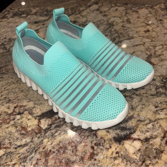 bernie mev. Shoes - Bernie Mev Slip on Sneakers Sz 38 NEW